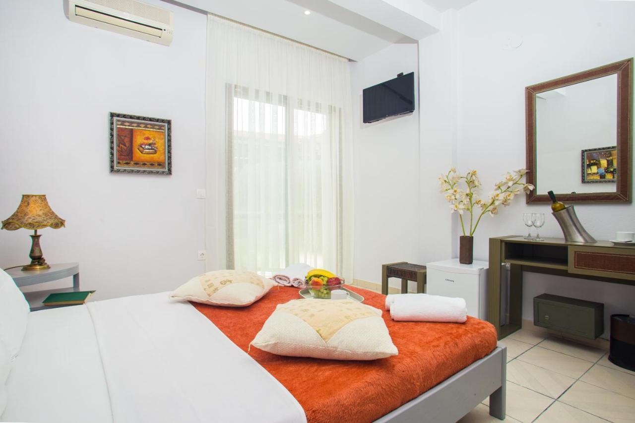 Hotel Litus Oliva Pefkochori Esterno foto