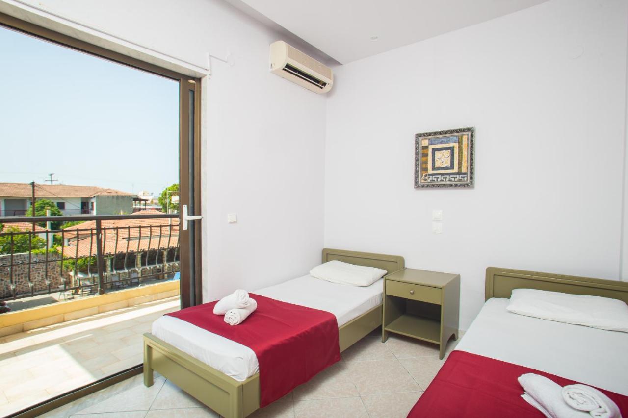 Hotel Litus Oliva Pefkochori Esterno foto