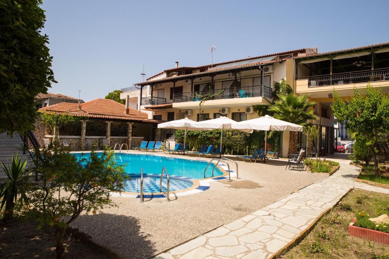 Hotel Litus Oliva Pefkochori Esterno foto