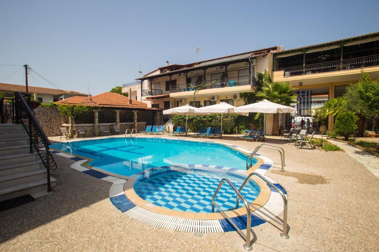 Hotel Litus Oliva Pefkochori Esterno foto